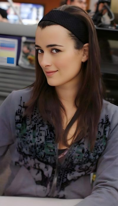 Cote de Pablo pic